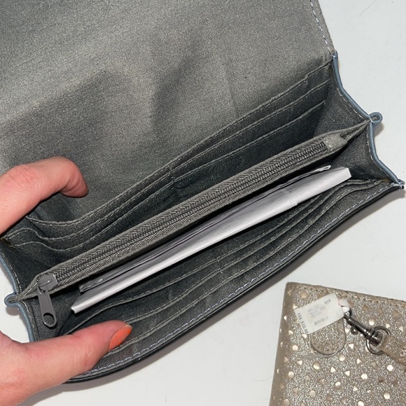 Naturalizer Layla denim blue wallet - Picture 4 of 4